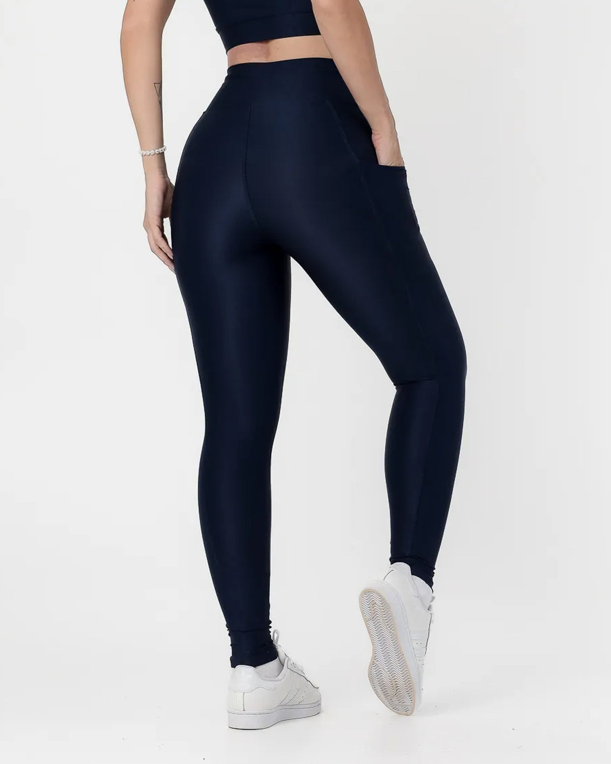 Calça Legging Canelada com Bolso Poliamida Azul Marinho (2)