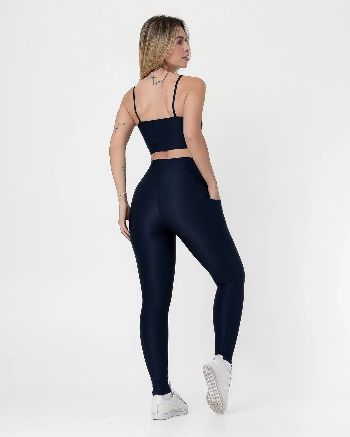 Calça Legging Canelada com Bolso Poliamida Azul Marinho (4)