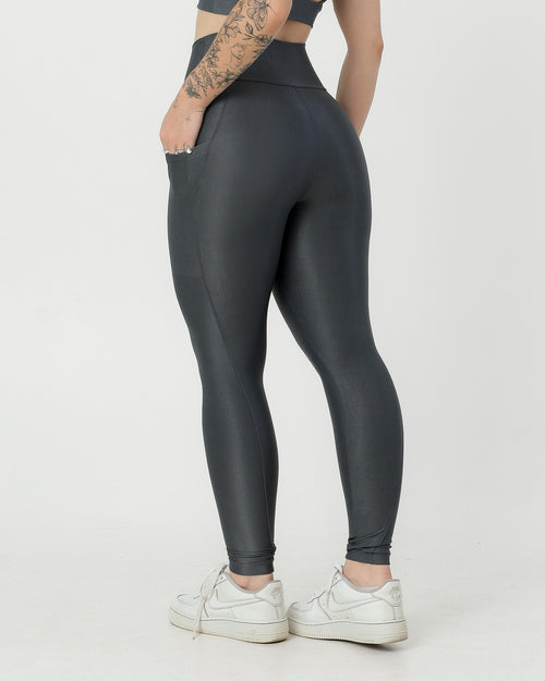 Calça Legging Canelada com Bolso Poliamida Cinza Médio (2)