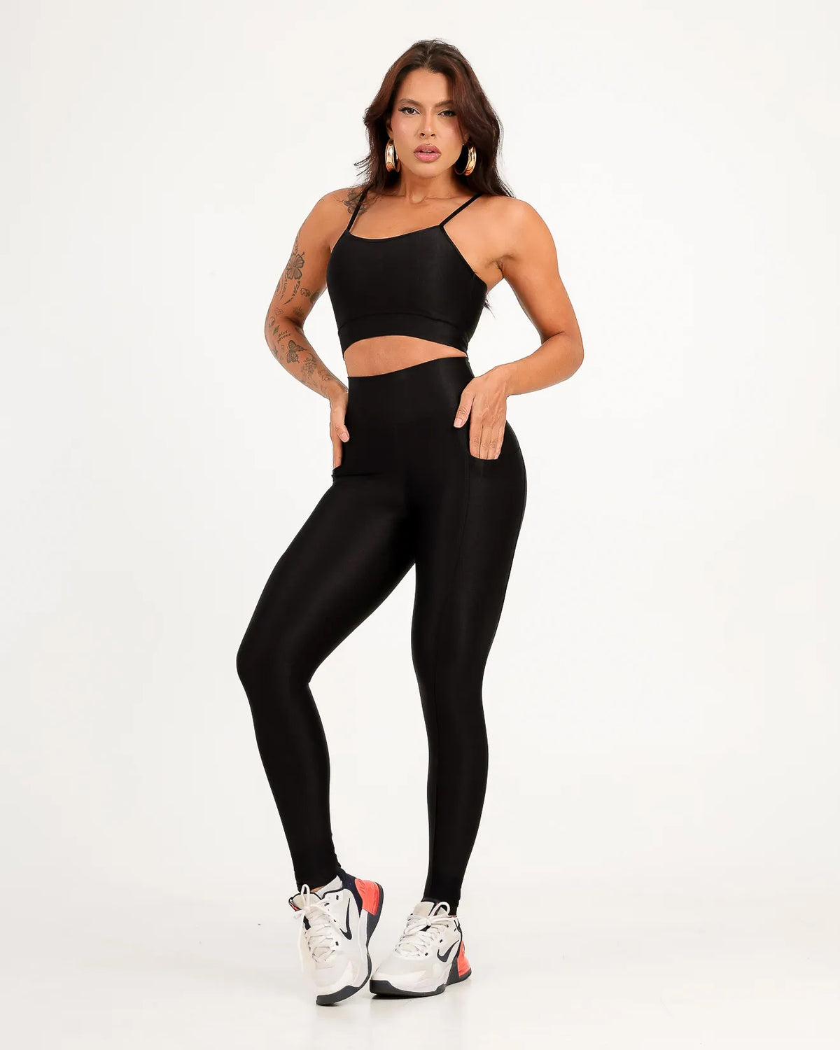 Calça Legging Canelada com Bolso Poliamida Preto (4)