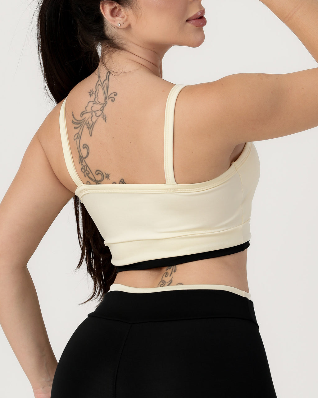 Conjunto Bicolor Top de Alça e Calça Legging em Poliéster Off/Preto (3)