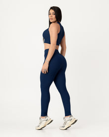 Conjunto Canelado Relevo 3D Cropped Regata e Calça Legging Azul Marinho