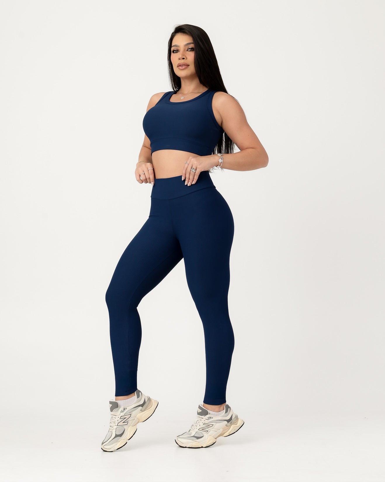 Conjunto Canelado Relevo 3D Cropped Regata e Calça Legging Azul Marinho (2)