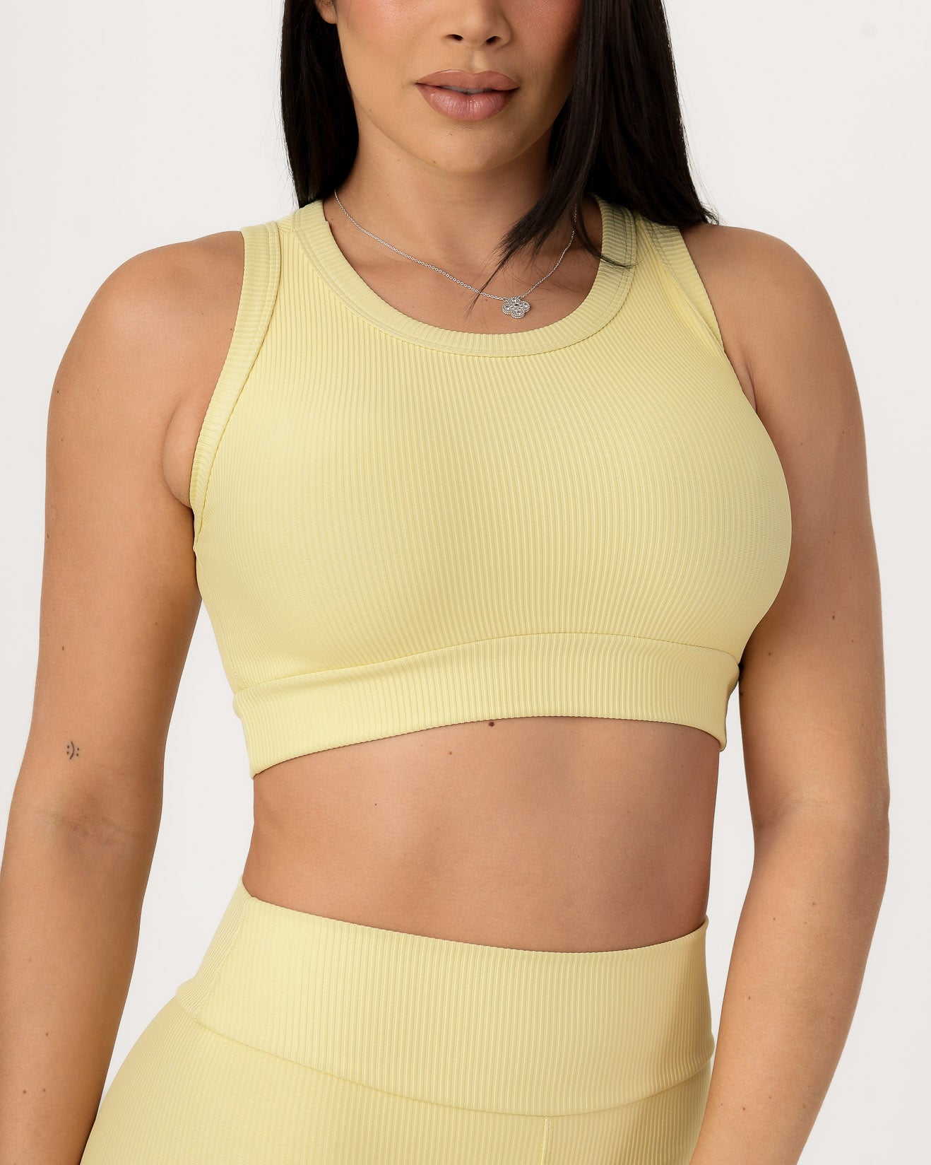 Conjunto Canelado Relevo 3D Cropped Regata e Calça Legging Amarelo Suave (3)