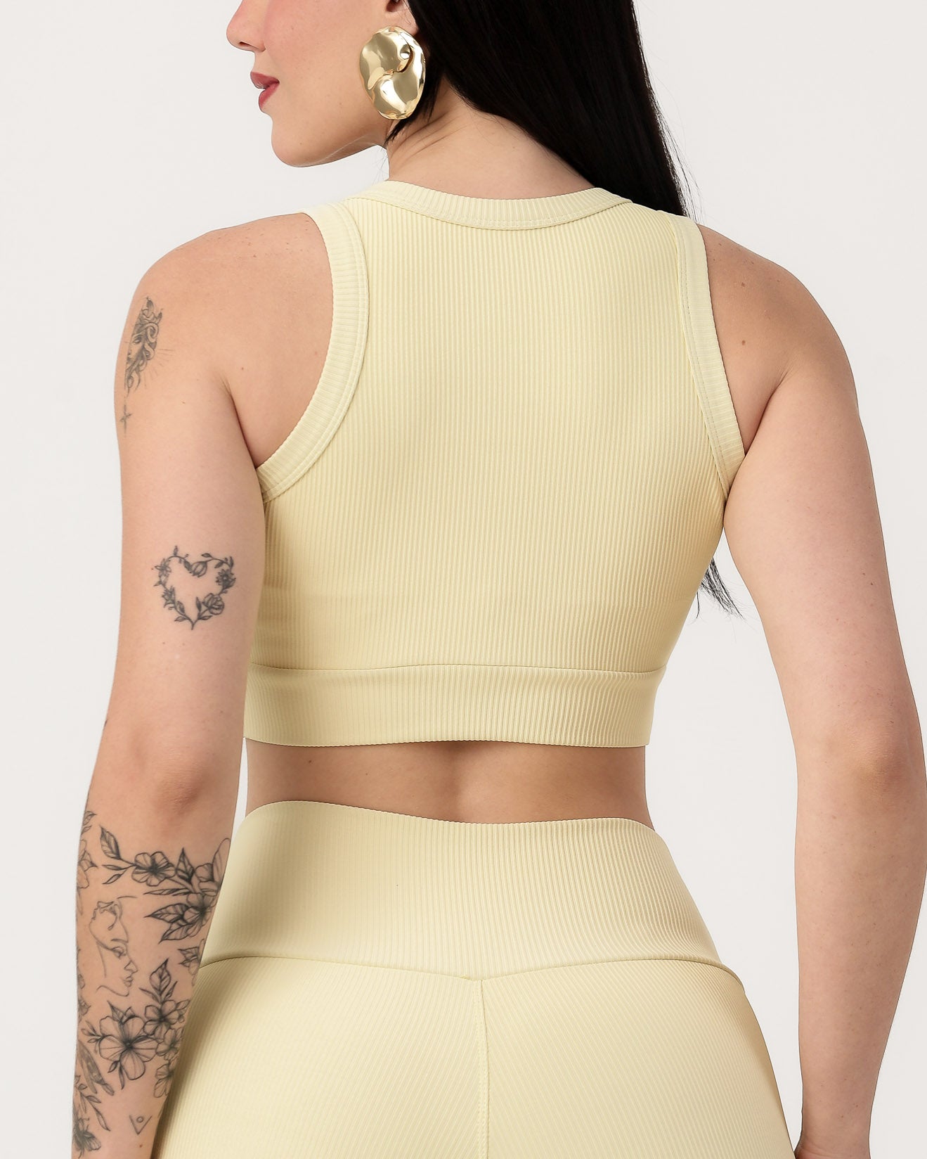 Conjunto Canelado Relevo 3D Cropped Regata e Short Cintura Alta Modelador Amarelo Bebê (3)
