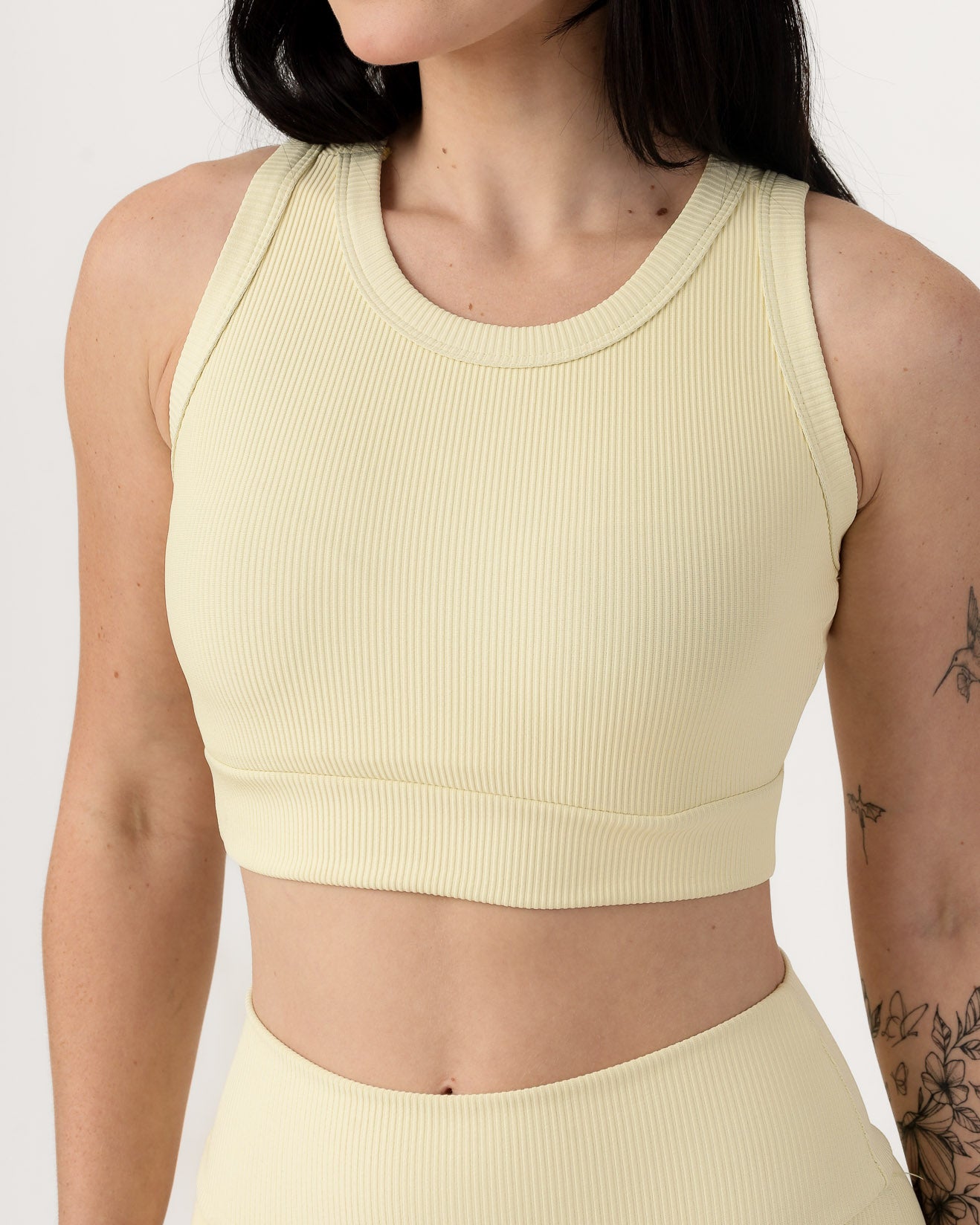 Conjunto Canelado Relevo 3D Cropped Regata e Short Cintura Alta Modelador Amarelo Bebê (4)