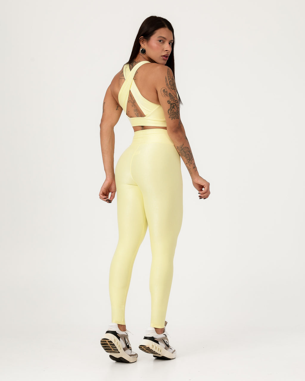 Conjunto Canelado Top Cruzado nas Costas e Calça Legging Poliamida Amarelo Bebê (2)