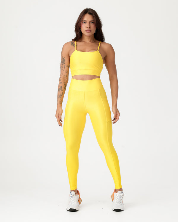 Conjunto Canelado Top de Alça e Calça Legging com Bolso Poliamida Amarelo Canário (1)