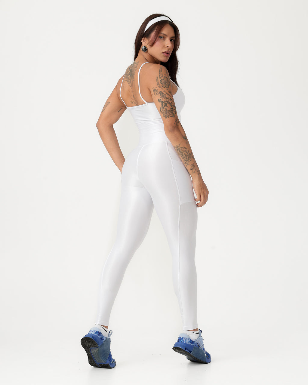 Conjunto Canelado Top de Alça e Calça Legging com Bolso Poliamida Branco (2)