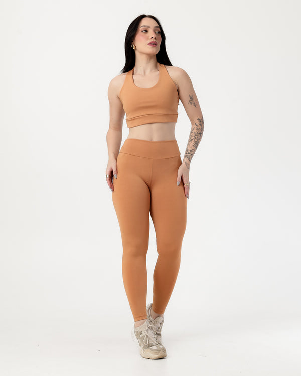 Conjunto Top Cruzado nas Costas e Calça Legging Bege Médio (1)