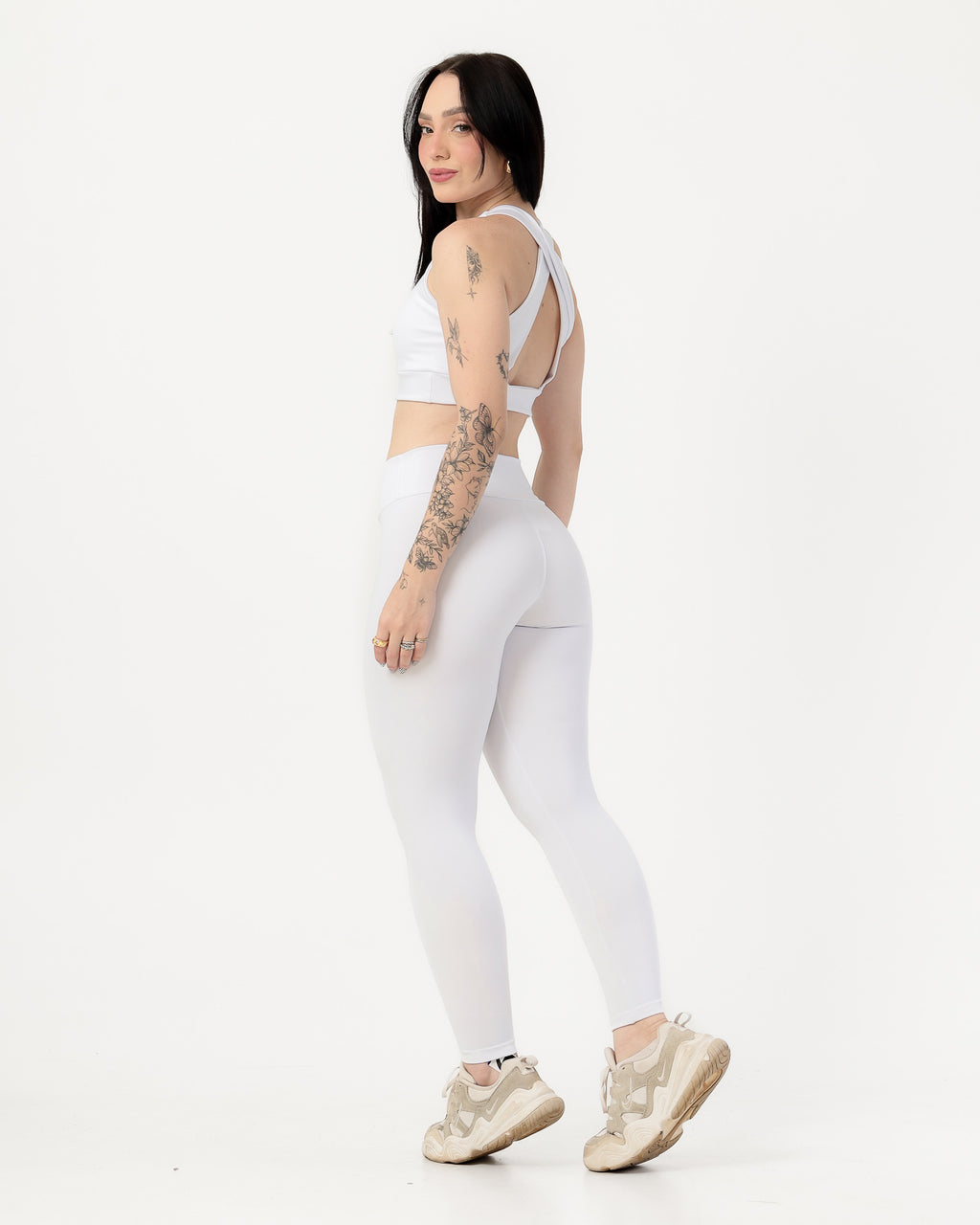 Conjunto Top Cruzado nas Costas e Calça Legging Branco (2)