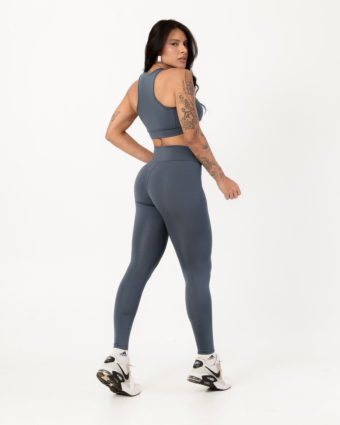 Conjunto Top Nadador e Calça Legging Cinza Médio (2)