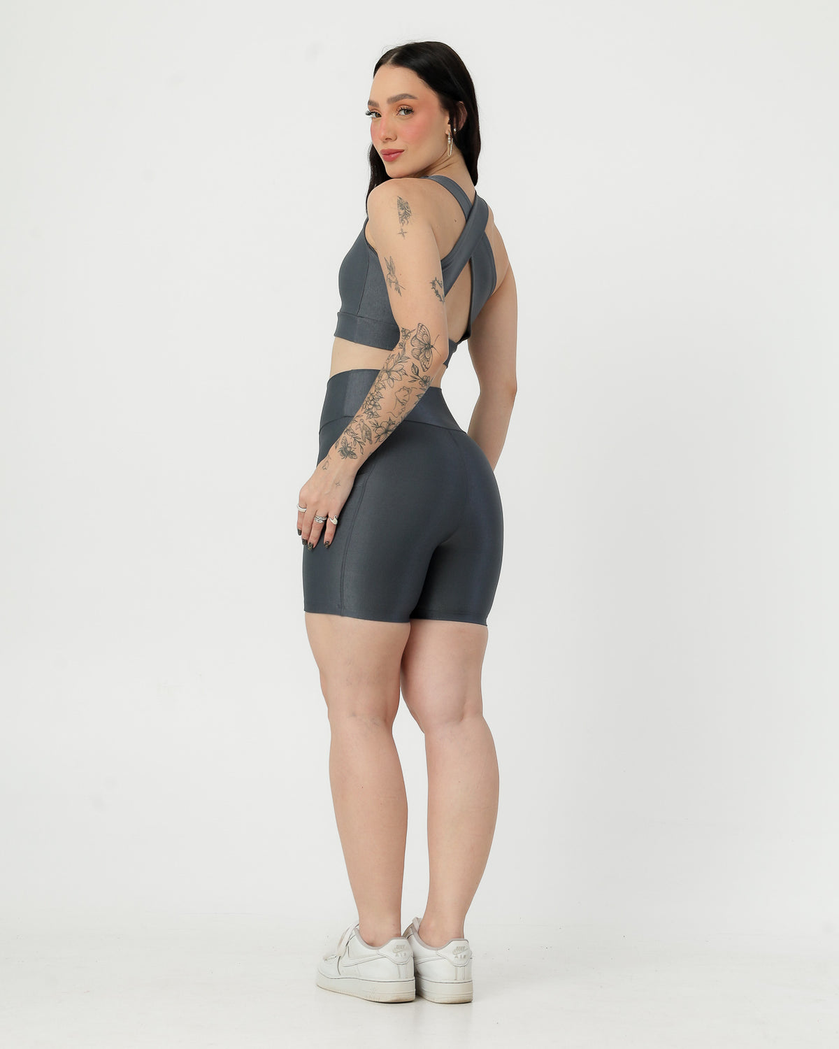 Short Canelado com Bolso Poliamida Cinza Médio (4)