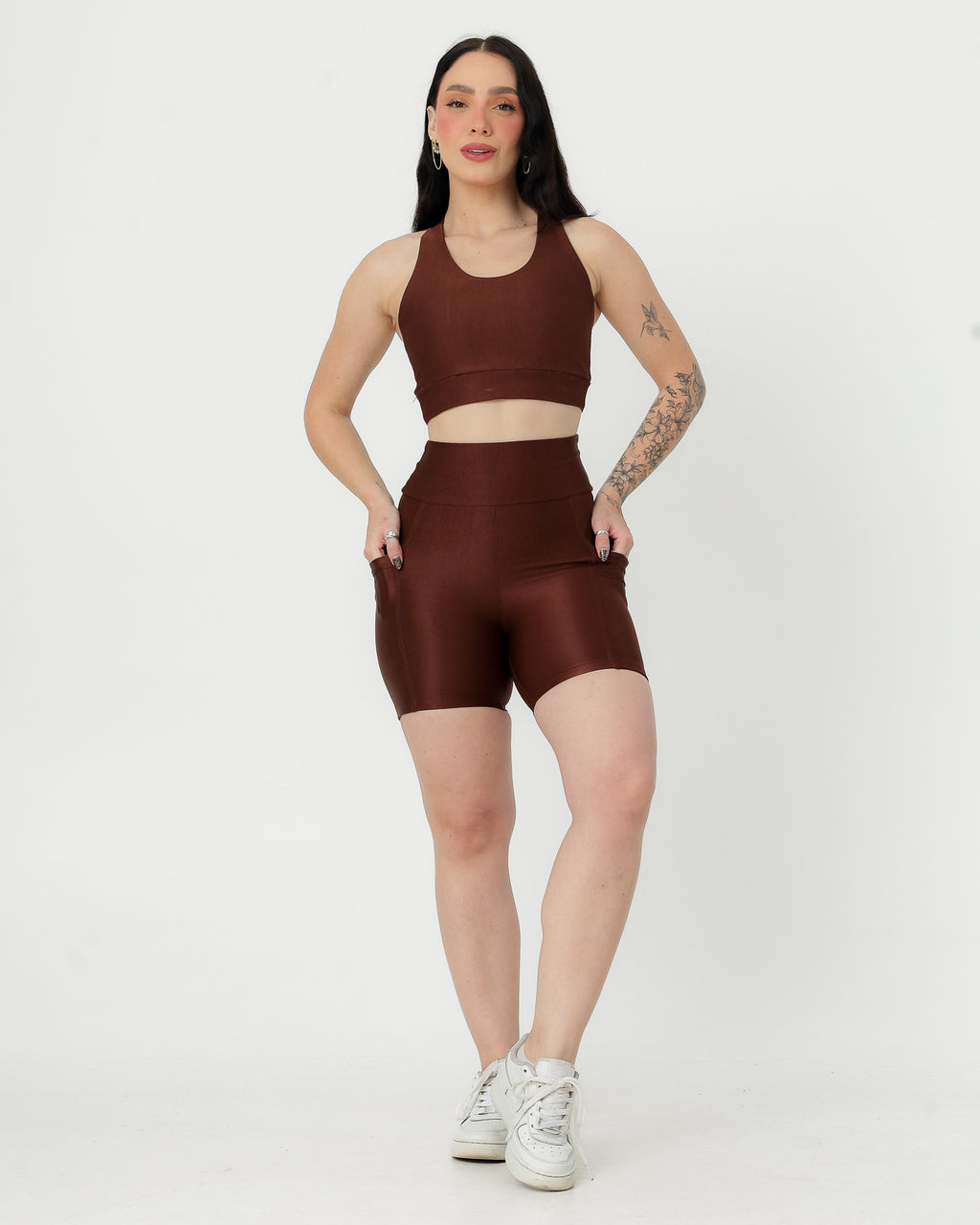 Short Canelado com Bolso Poliamida Marrom (3)